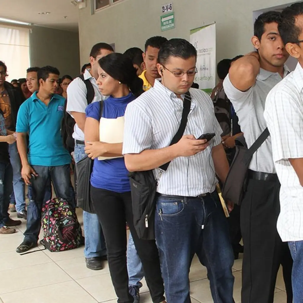 Jóvenes argentinos a la hora de buscar trabajo