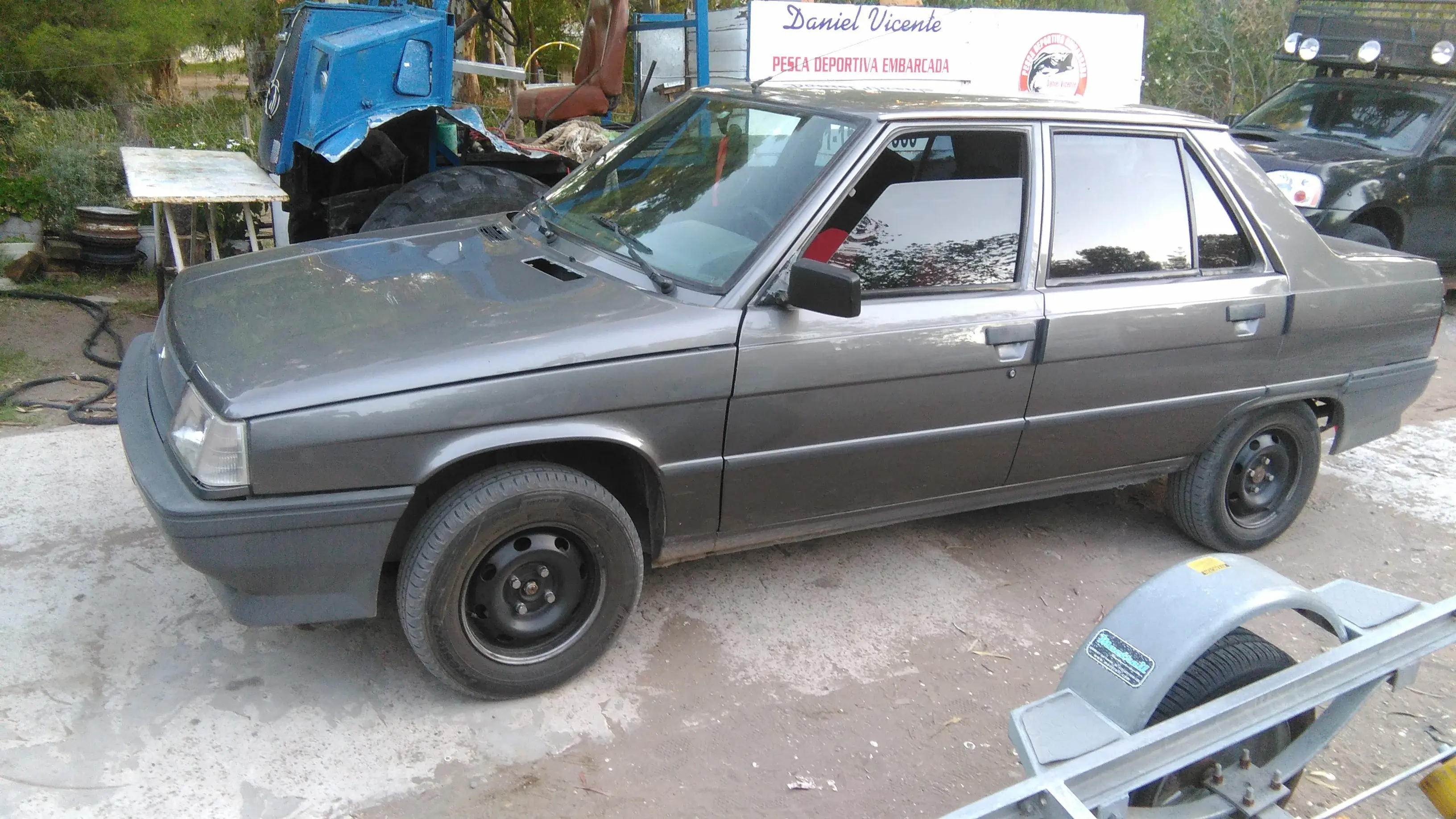 Renault 9