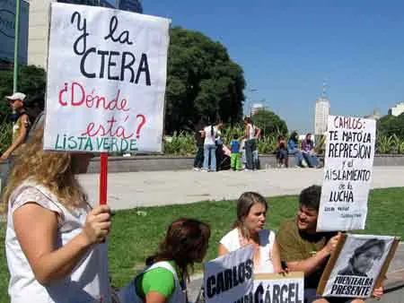 A un año del asesinato de Carlos Fuentealba A un año del asesinato de Carlos Fuentealba