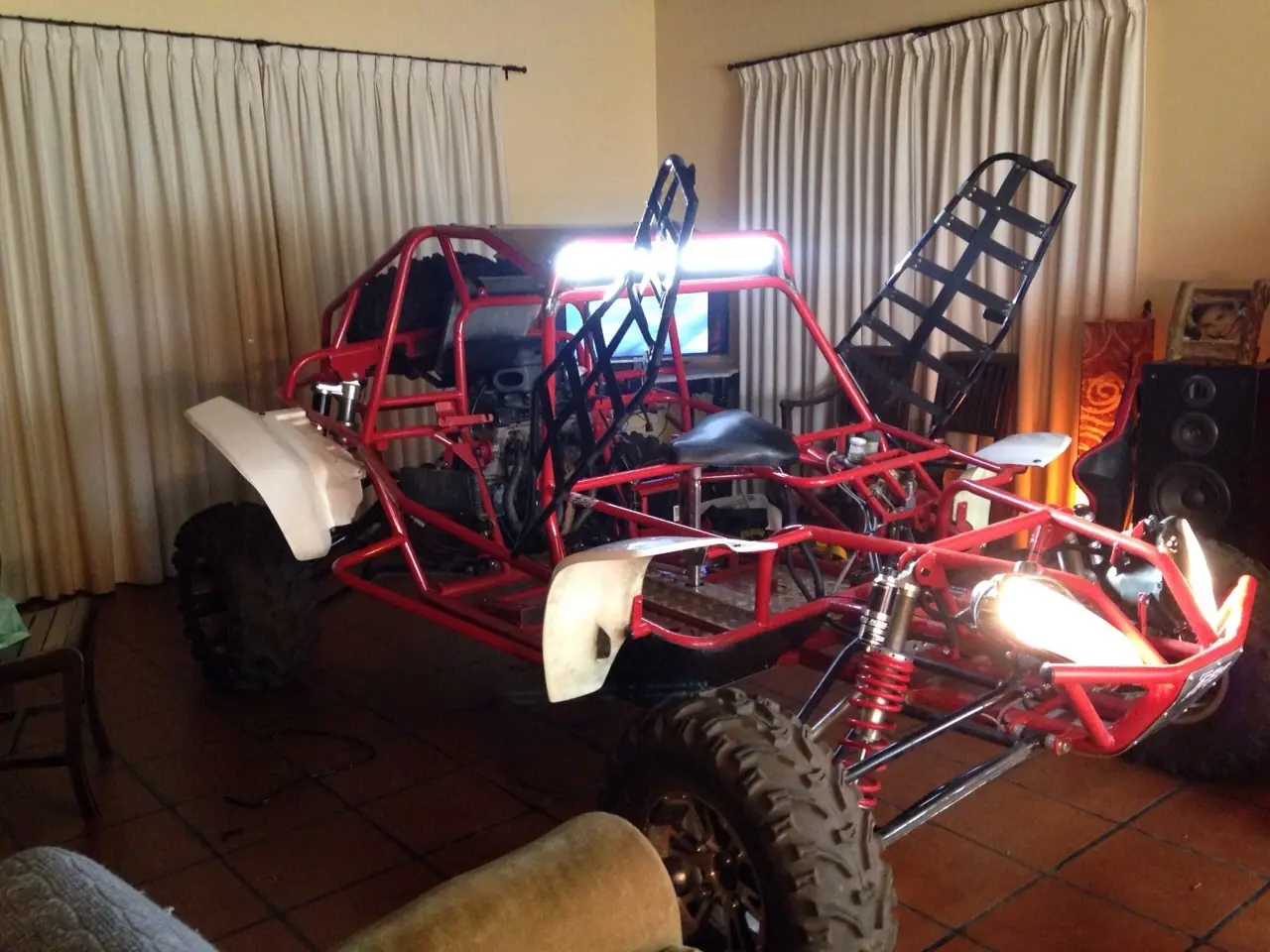 terminando el primer UTV que fabrique