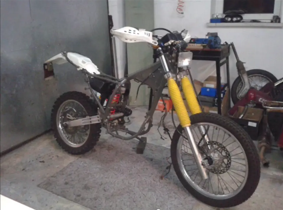 suzuki dr 350