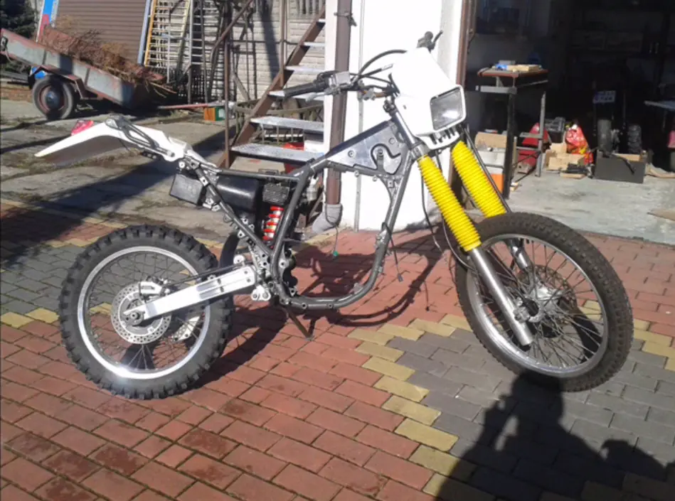 suzuki dr 350