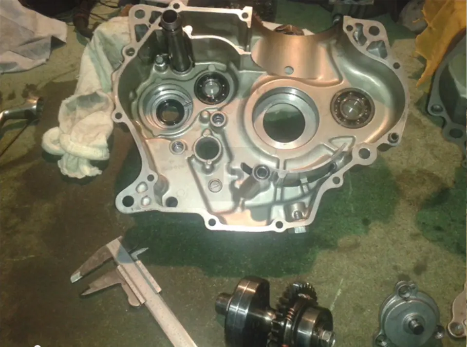 Restauración Suzuki DR 350 S