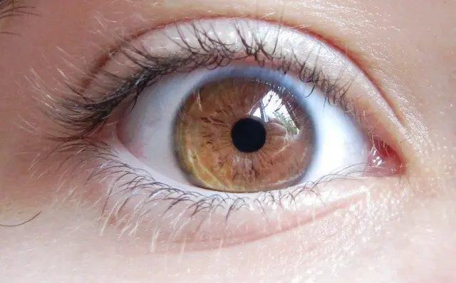 Ojos hermosos