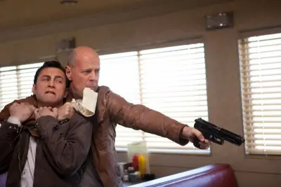 Armas en el cine: Looper [2012]