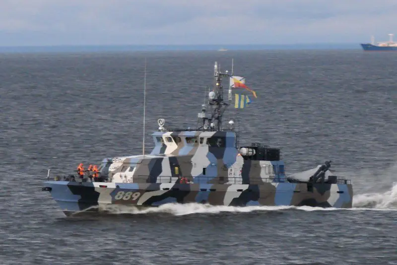 Jefe de La Armada de Chile Visita Buques de La Flota Rusa