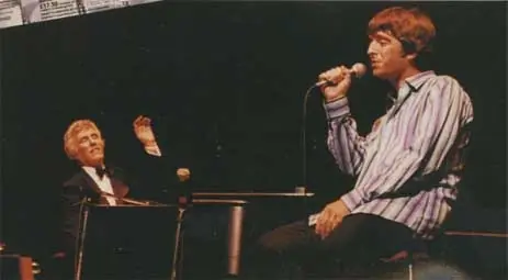 Historia de una canción : Half The World Away (Oasis) Historia de una canción : Half The World Away (Oasis)