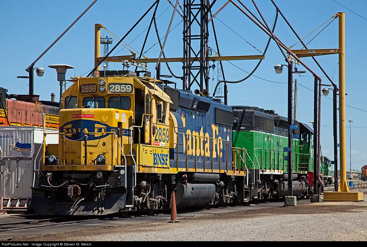 Las locomotoras mellizas de la GT22