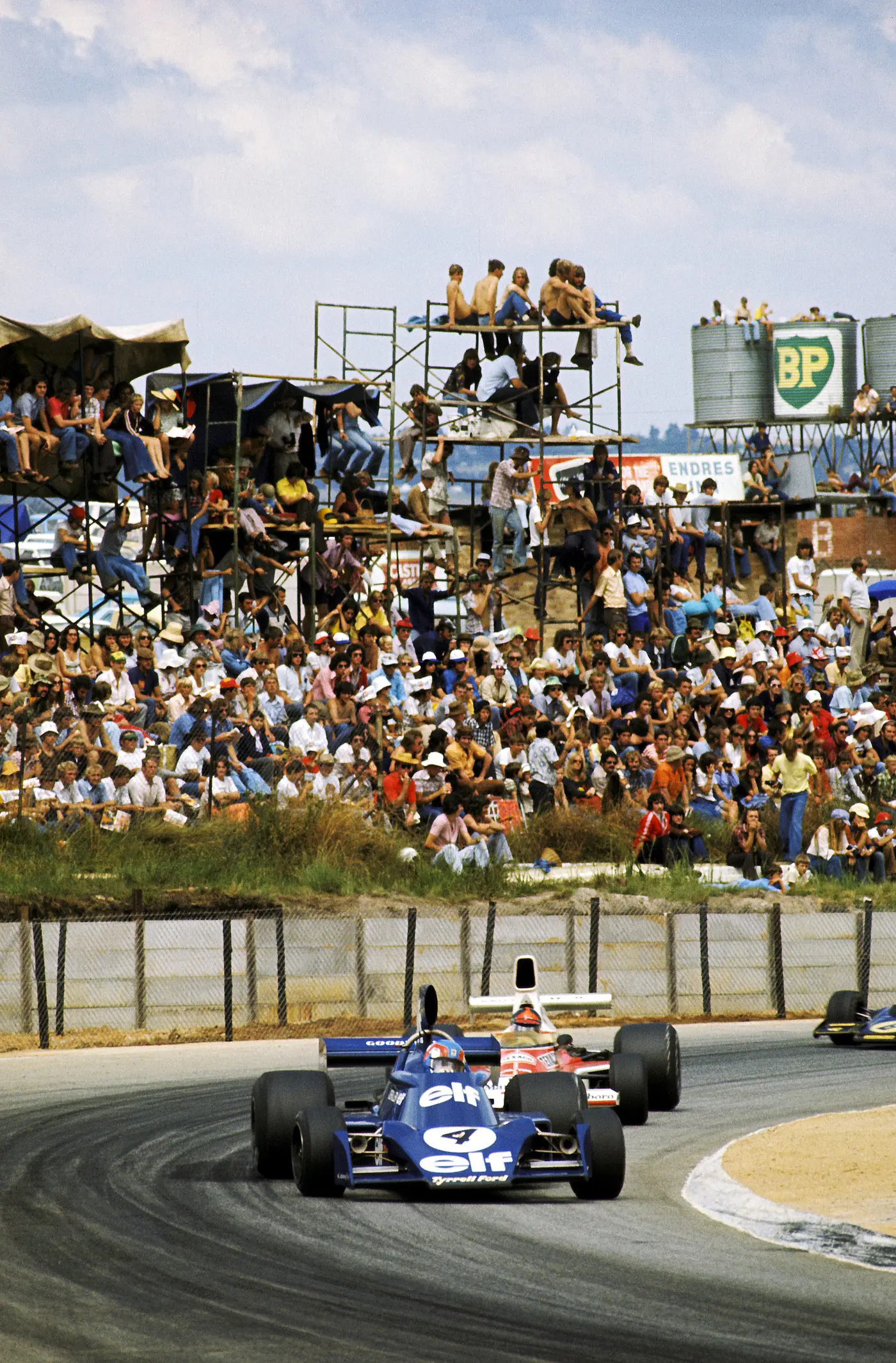 1975