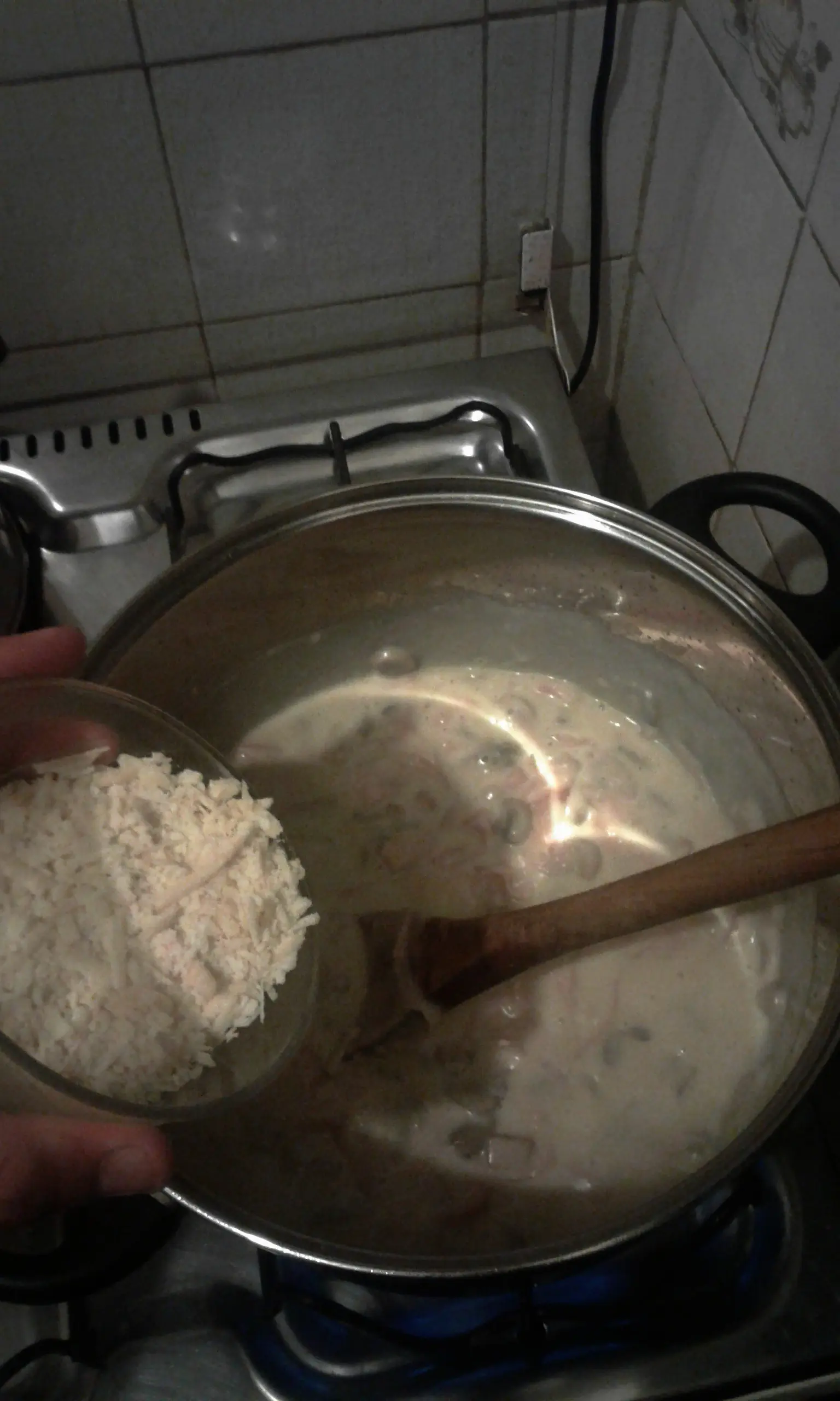 Te muestro cómo preparar salsa Caruso para una pasta