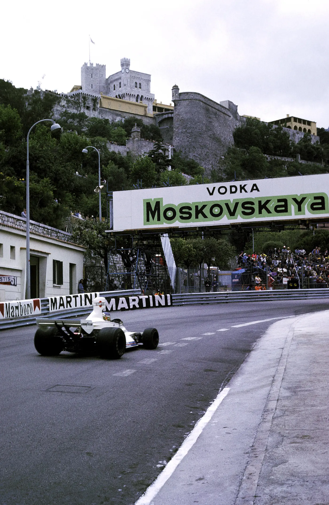 1975