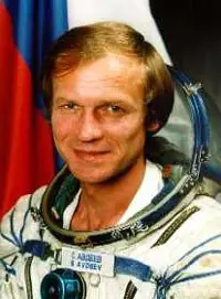 Astronautos