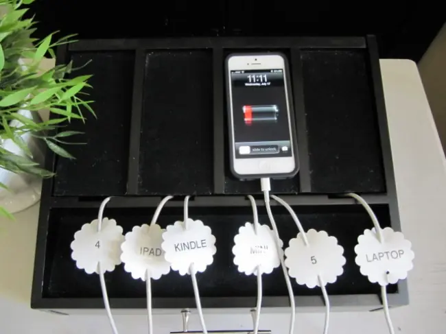 10 Ideas para que tus cables no se vuelvan a enredar