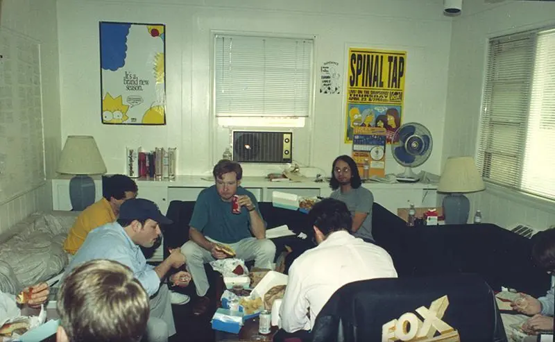 Un Conan O'Brien tomando Mate aparece