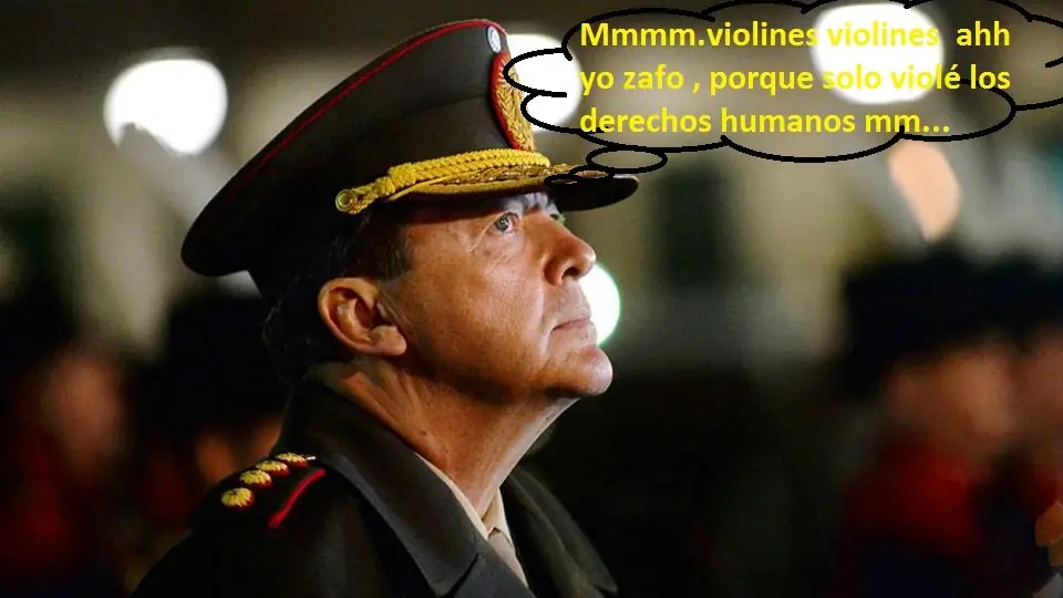 Cuidado Boys ..Macri hará registro de violines.. Cuidado Boys ..Macri hará registro de violines..