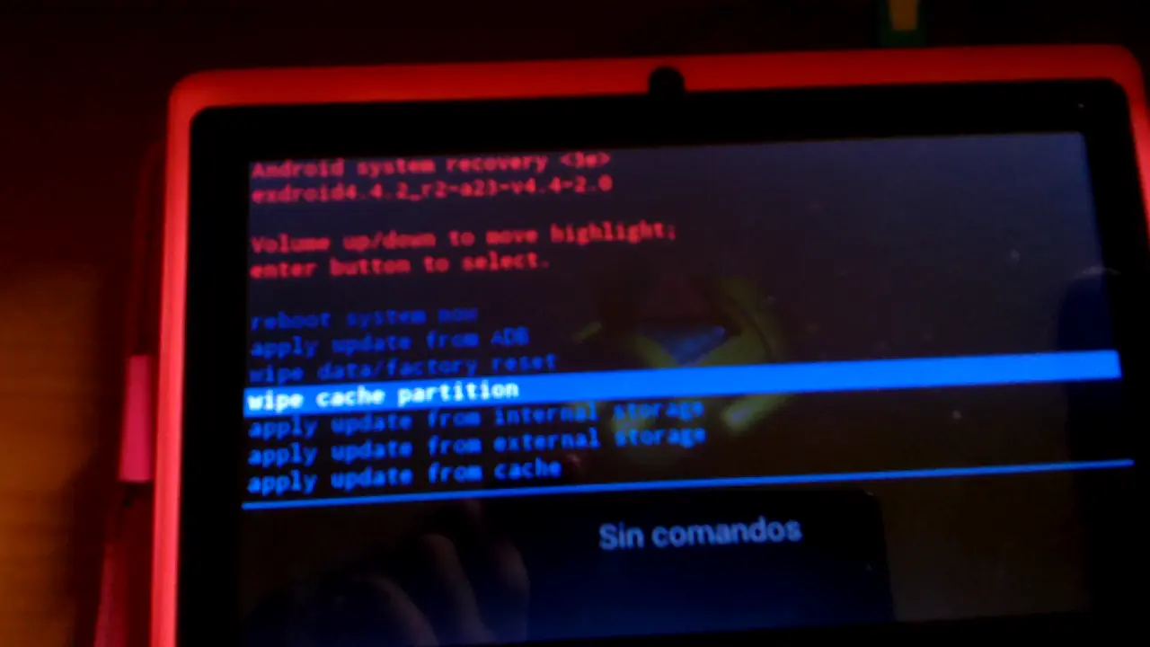 Como arreglar tablet se queda en Android. Posible solucion