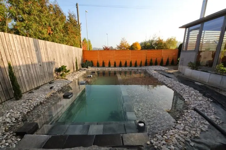 Convierte tu horrible patio trasero en un mini paraíso… Convierte tu horrible patio trasero en un mini paraíso…