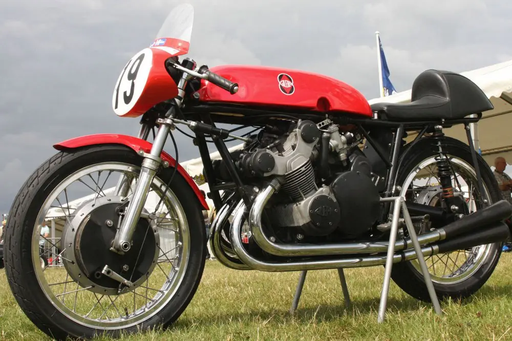 Yamaha Yamaha