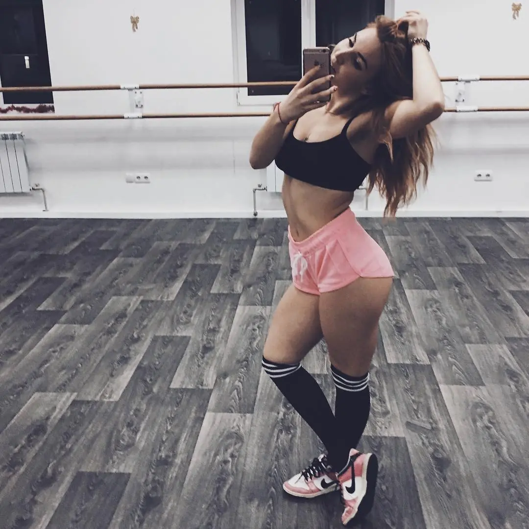 Darlene Sid vs Nastya Nass (Twerk II)