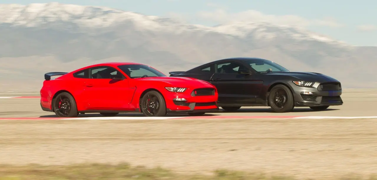 Ford Mustang Shelby GT350 2017: mas adrenalina