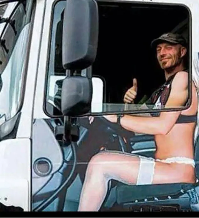 Camiones con carteles graciosos que te pondrán de buenas Camiones con carteles graciosos que te pondrán de buenas