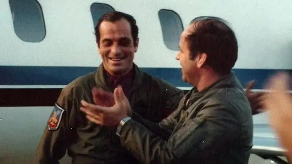 Malvinas: El dramático combate aéreo y la caída...