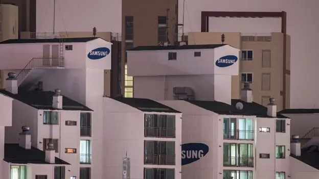 Un día en Corea del Sur usando solamente productos Samsung