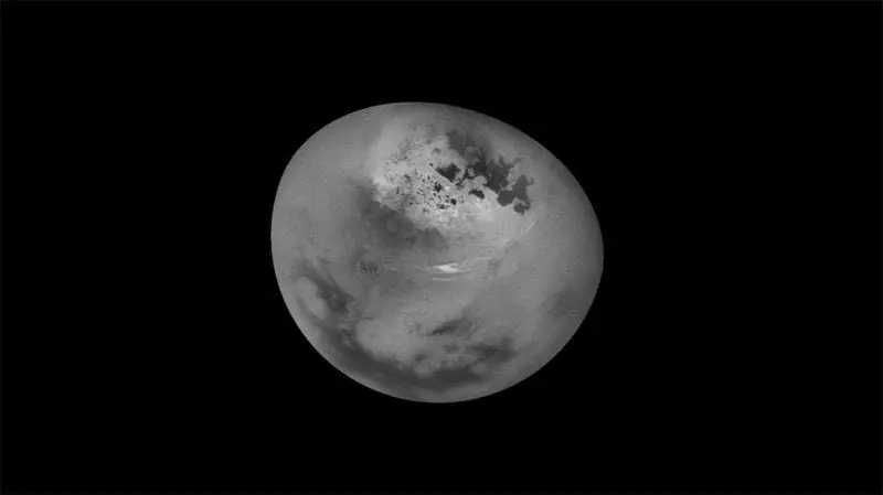 Espectacular movimiento de las nubes de metano sobre Titán