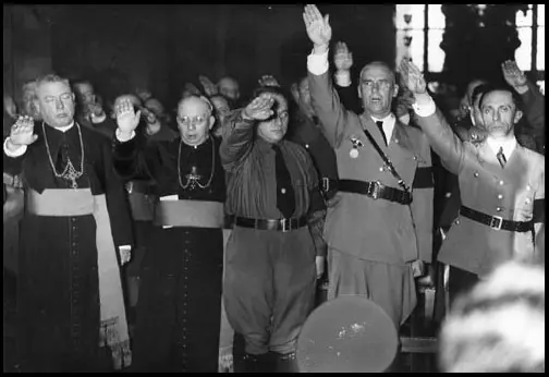 La Iglesia Católica y el Nazismo