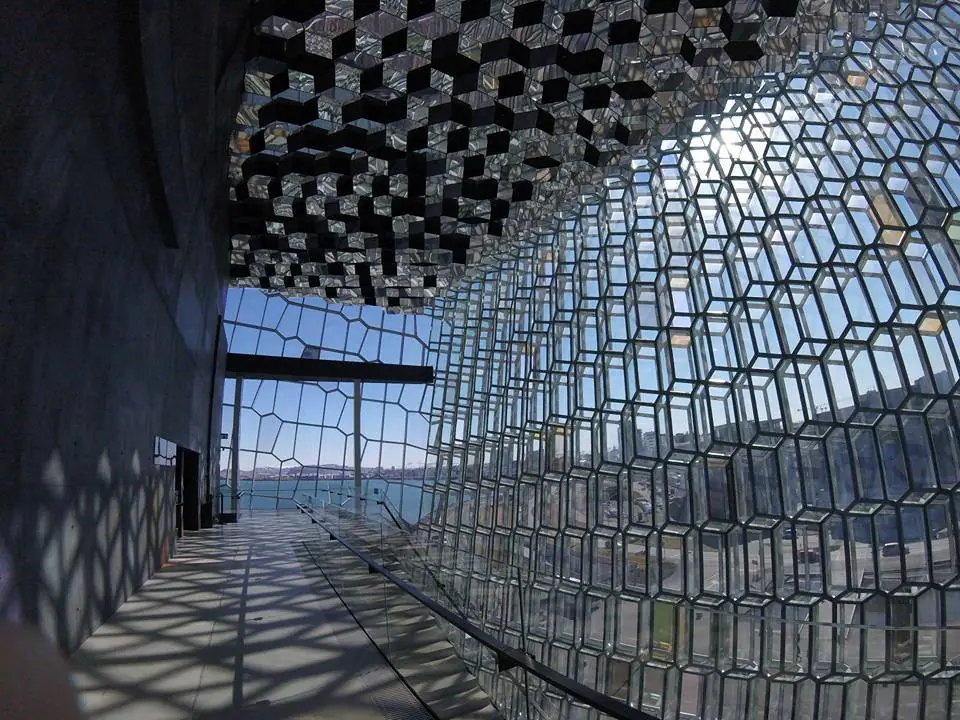 Mi hermana fue a Islandia y te muestro lo lindo que es ese p