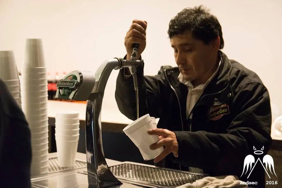 Hacking - Conferencia gratuita de seguridad informática