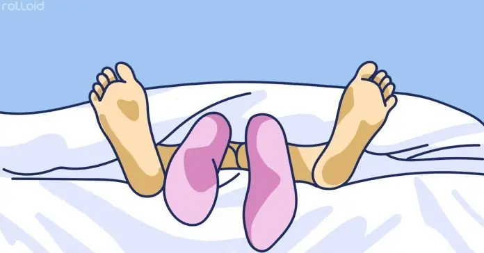 Dormir con calcetines puede mejorar tu vida sexual