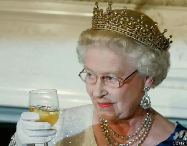 8 hábitos que explican la longevidad de la reina Isabel II