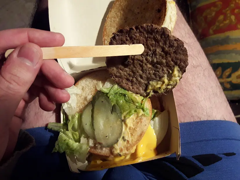 Me compré una hamburguesa y te lo muestro