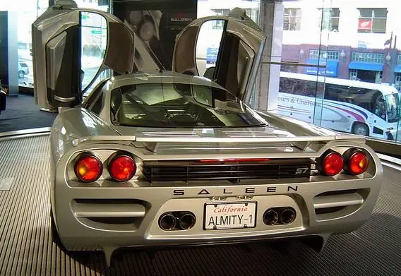 Los 10 coches deportivos más rápidos del mundo 2014-2015