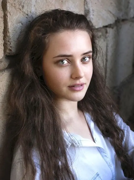 "Katherine Langford" en los premios #MTVAwards x 13 reasons