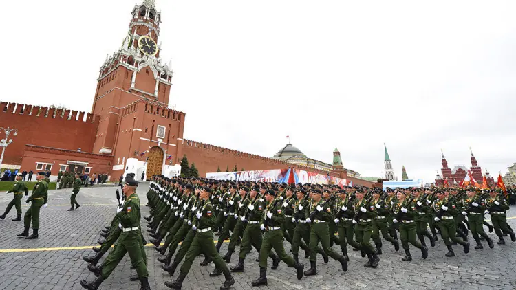 6 novedades que protagonizaron el magnífico desfile ruso