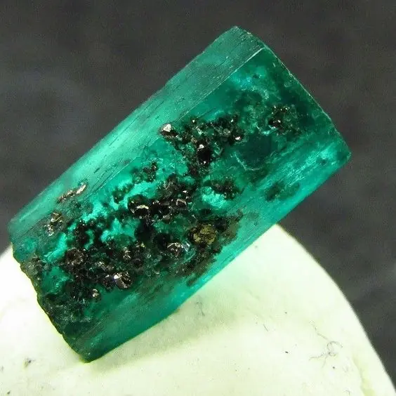 piedra esmeralda