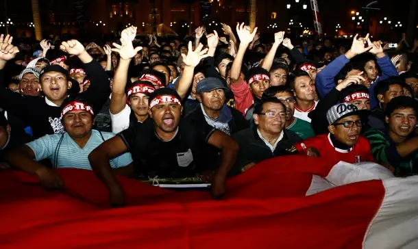 peruanos
