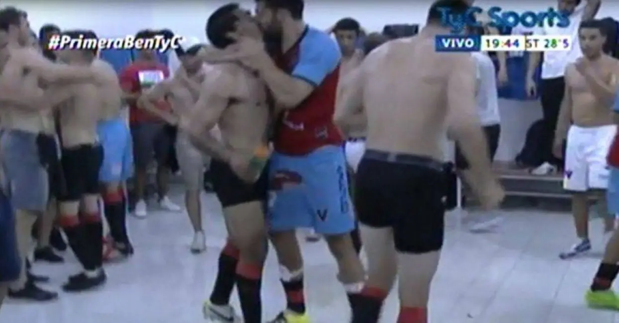 Fui a ver la semi de champions a la casa de un amigo