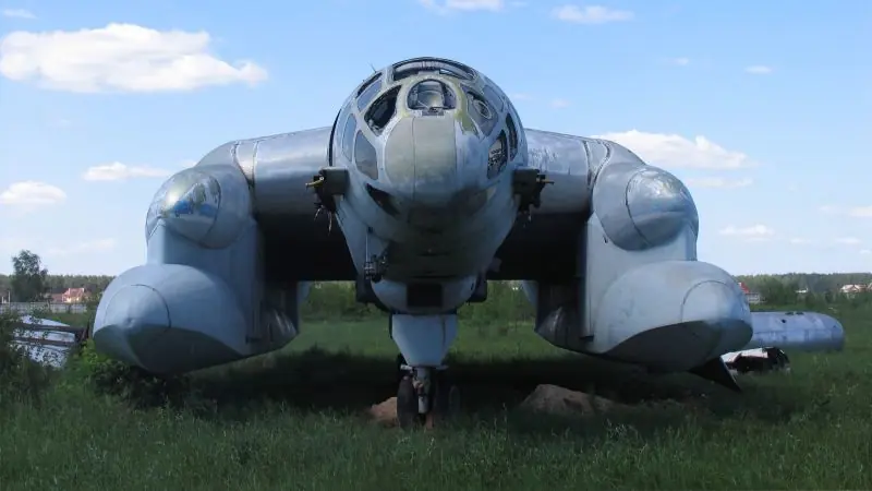 Exuberancia Soviética: Prototipos y maquinaria militar (P-1)