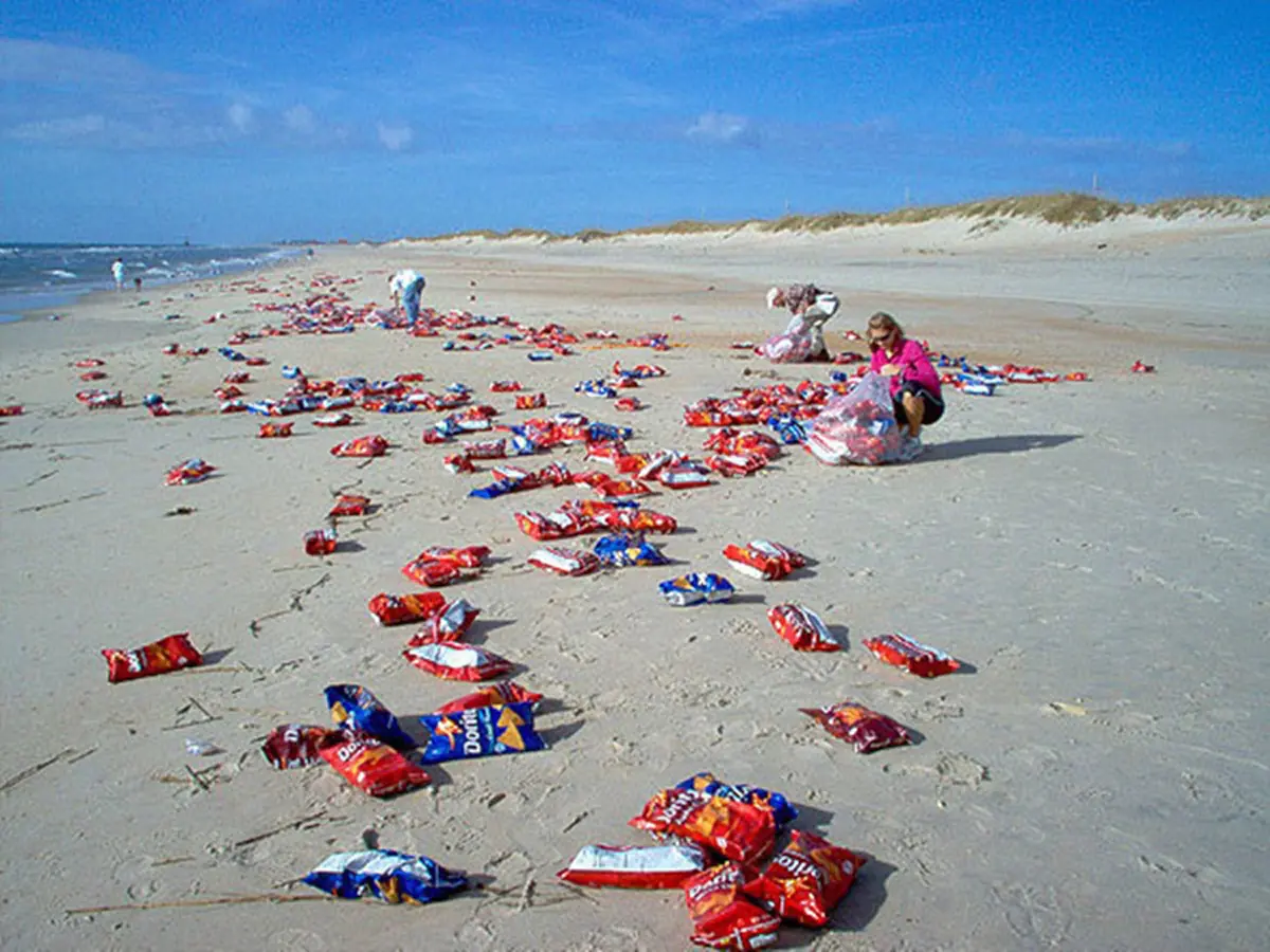 27 Cosas más extrañas encontradas en la playa