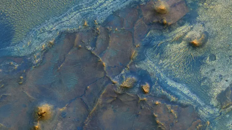 Marte no es rojo: La NASA revela coloridas fotos del planeta