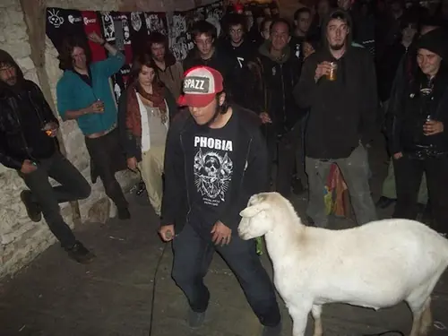 El Death metal es para nenas.