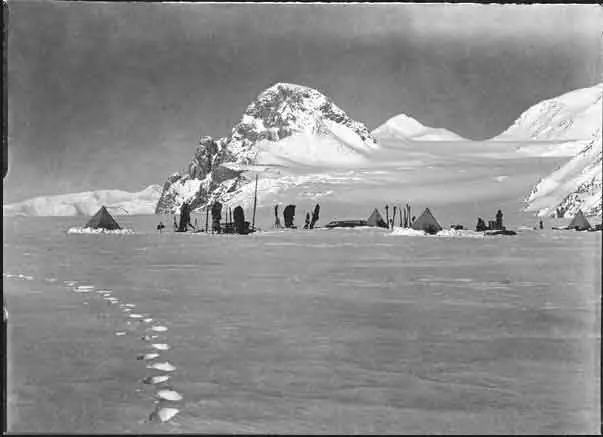 El capitán Scott descubrió en Antártica El capitán Scott descubrió en Antártica