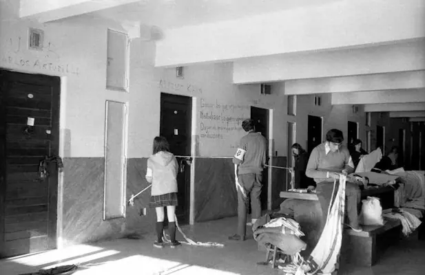¿Que hacian los guerrilleros presos en la dictadura? (66-72)