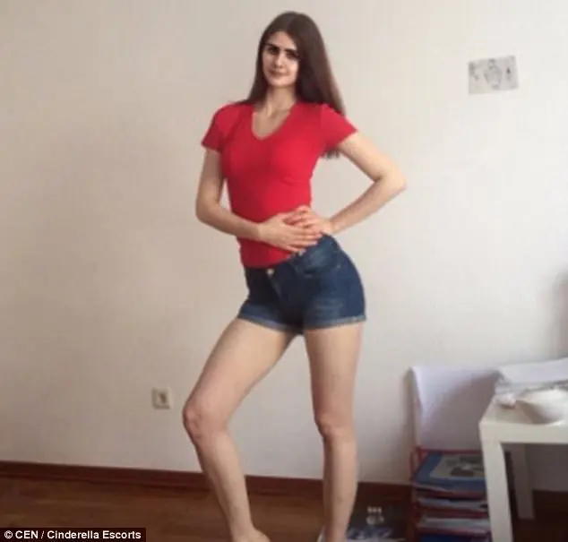 Chica subasta su virginidad para comprarse un carro