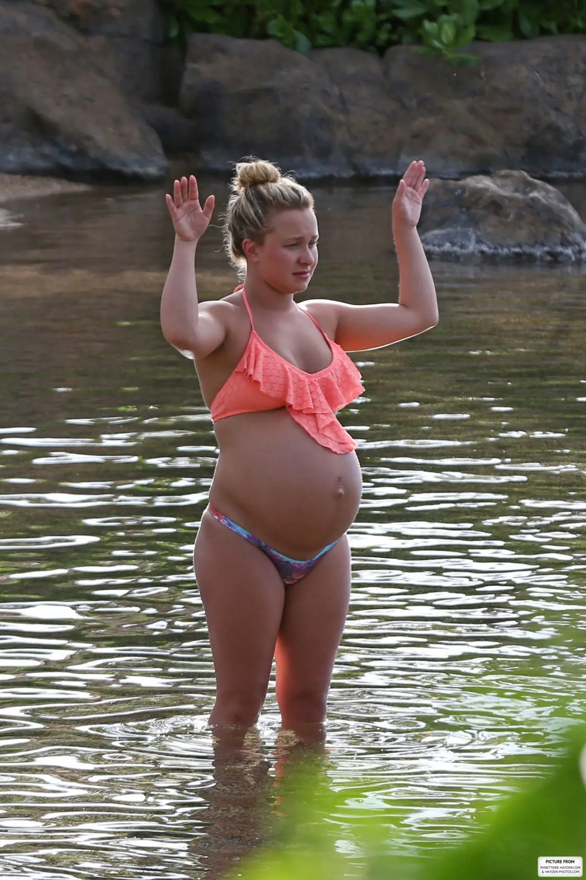 hayden panettiere diamond por embarazo en bikini