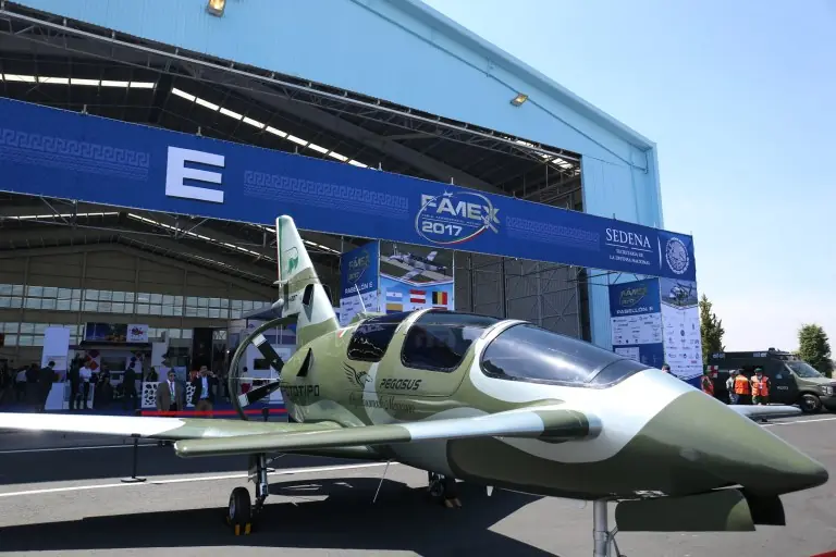 "Pegasus" nuevo prototipo de avión militar mexicano
