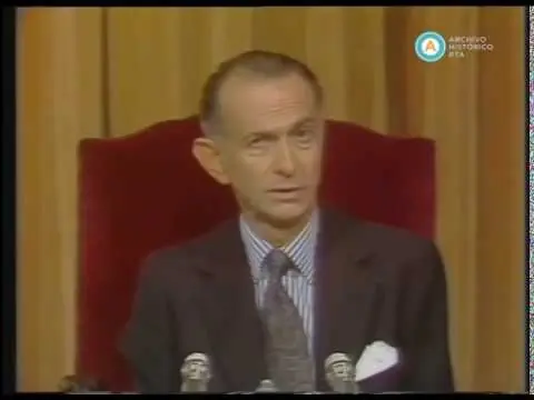 Desmintiendo "Hagamos top al peor ministro de economia de